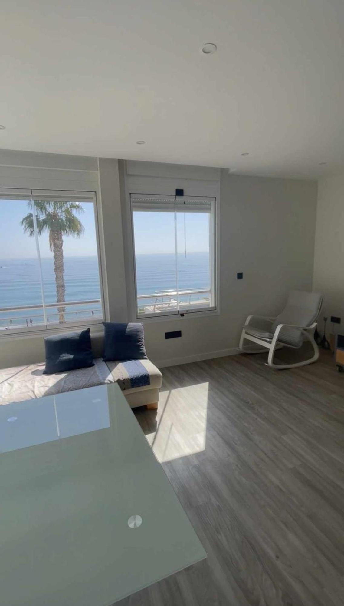 דירות טורמולינוס Moderno Piso Mirando Al Mar מראה חיצוני תמונה